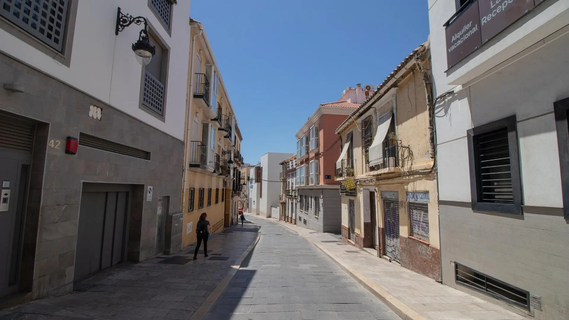 C80 - Rustic Chic Studio Downtown Apartment Malaga